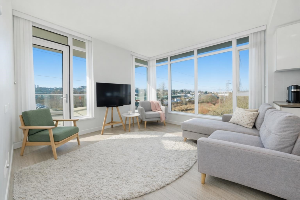 Living Room Photo of 406 2388 Madison Avenue, Burnaby, BC