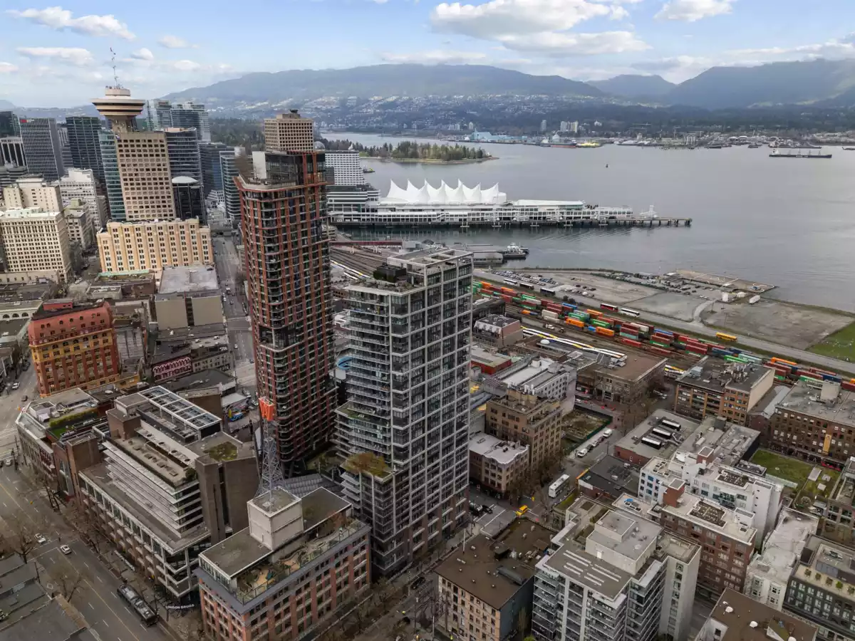Garage Interior Photo of 2808 108 W Cordova Street, Vancouver, BC