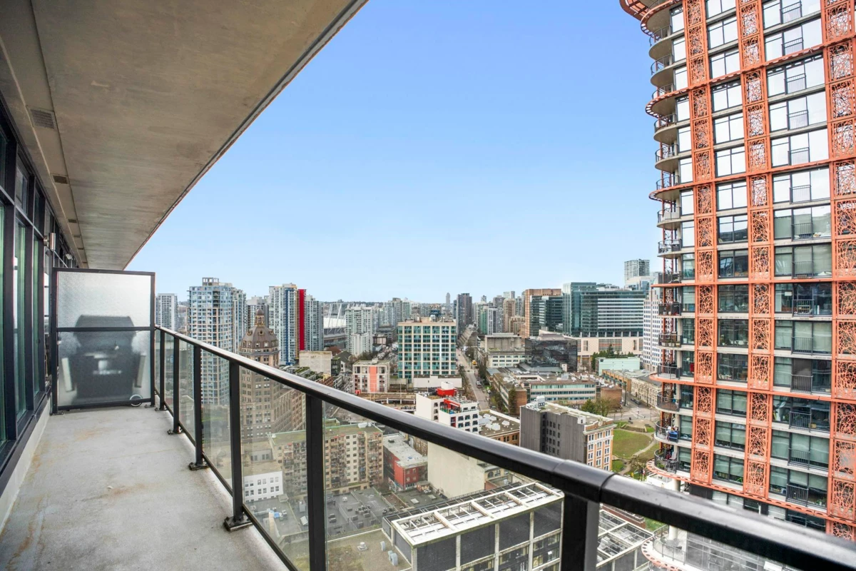 Powder Room Photo of 2808 108 W Cordova Street, Vancouver, BC