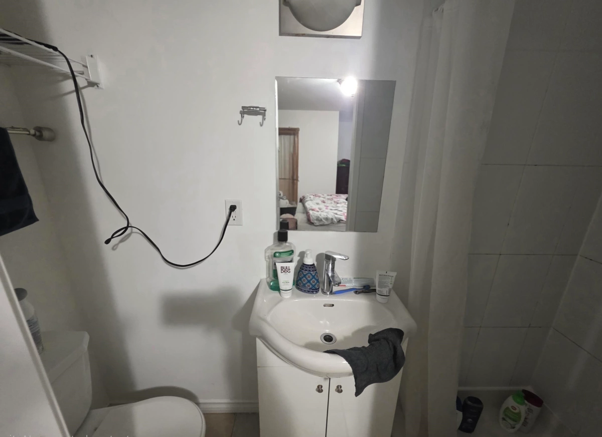 Garden / Landscaping Photo of 345 W 13th Avenue, Vancouver, BC