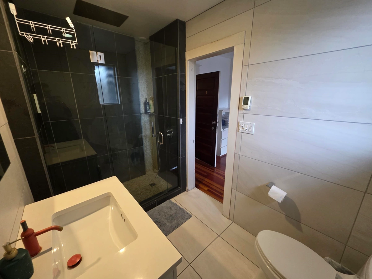 Loft / Bonus Room Photo of 345 W 13th Avenue, Vancouver, BC