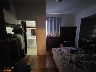 345 W 13th Avenue, Vancouver, BC