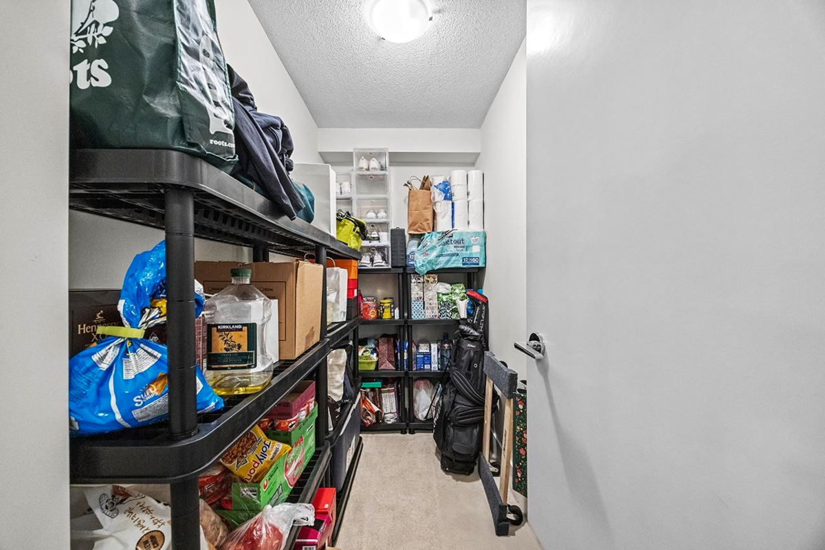 Office / Den Photo of 1502 888 Homer Street, Vancouver, BC