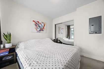 Breakfast Nook Photo of 1502 888 Homer Street, Vancouver, BC