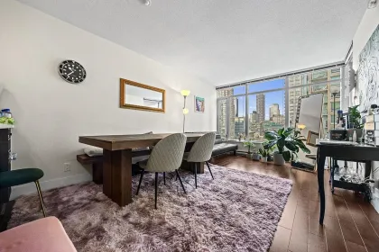 1502 888 Homer Street, Vancouver, BC
