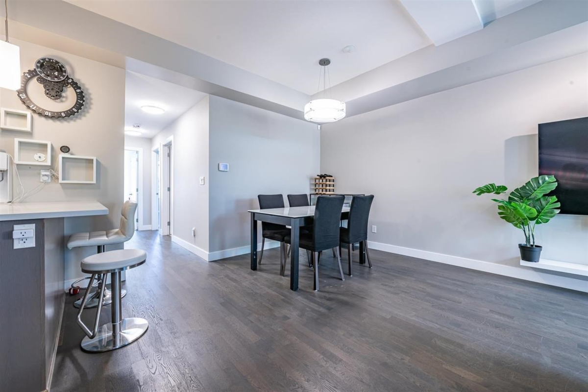 Kitchen Island Photo of 37 10133 River Drive, Richmond, BC