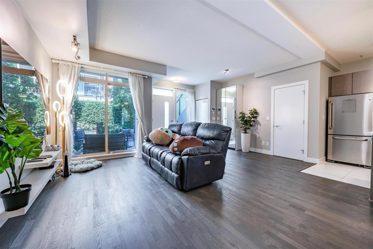 Kitchen Photo of 37 10133 River Drive, Richmond, BC