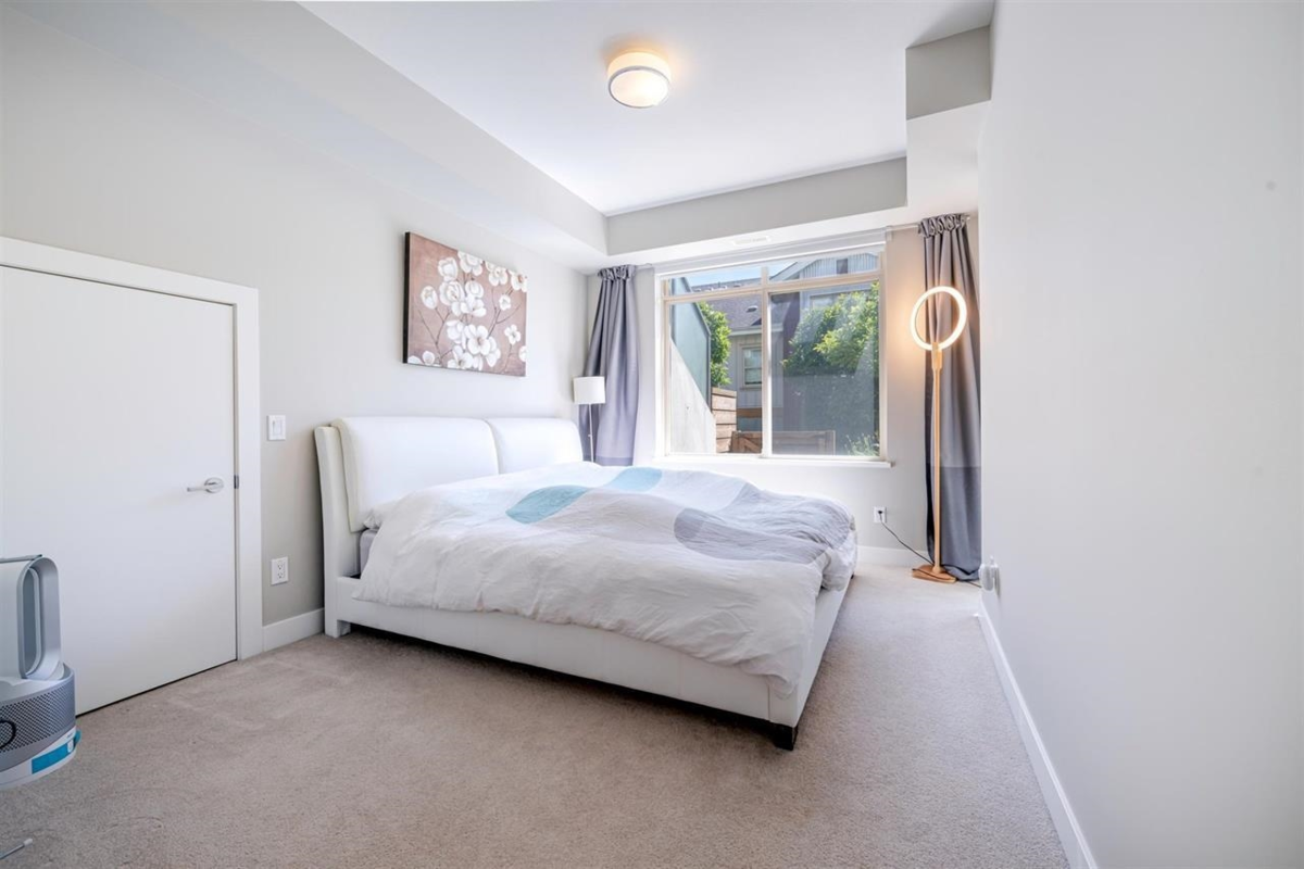 Primary Bathroom Photo of 37 10133 River Drive, Richmond, BC