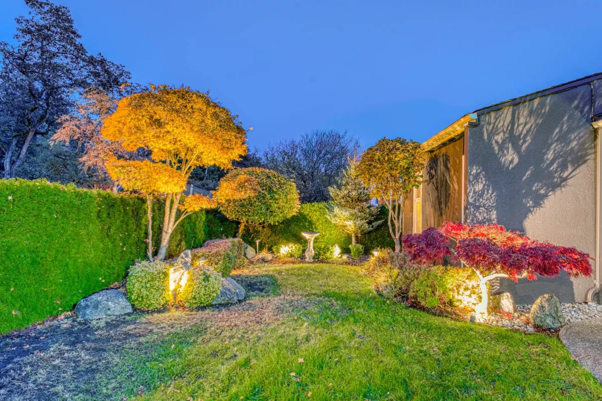 Family Room Photo of 1428 W 37th Avenue, Vancouver, BC