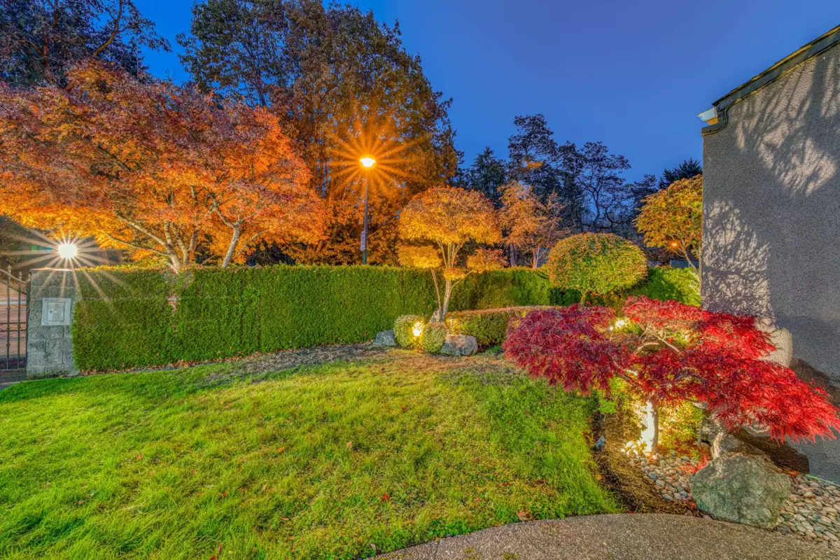 Neighborhood Park Photo Near 1428 W 37th Avenue, Vancouver, BC