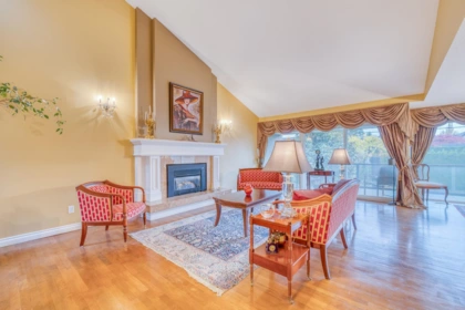 Breakfast Nook Photo of 1428 W 37th Avenue, Vancouver, BC