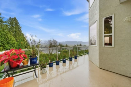 Loft / Bonus Room Photo of 2247 Mountain Drive, Abbotsford, BC