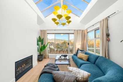 409 2250 W 3rd Avenue, Vancouver, BC