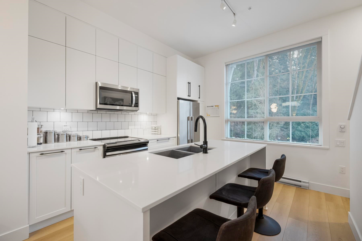 Bedroom 2 Photo of 5 19696 Hammond Road, Pitt Meadows, BC