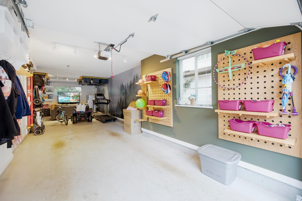 Front Yard Photo of 5 19696 Hammond Road, Pitt Meadows, BC