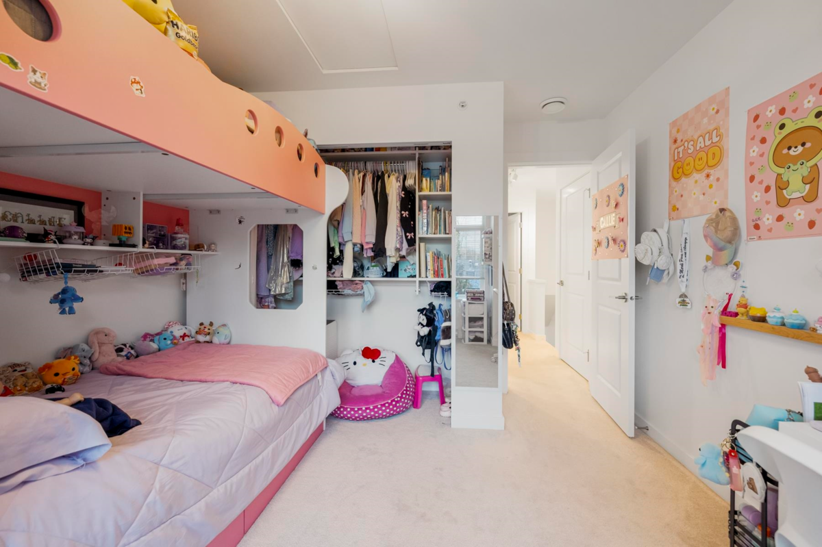 Laundry Room Photo of 5 19696 Hammond Road, Pitt Meadows, BC