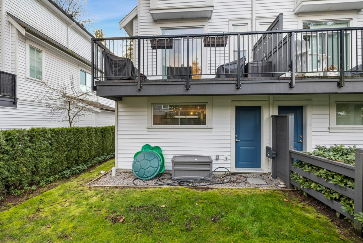 Outdoor Patio Photo of 5 19696 Hammond Road, Pitt Meadows, BC