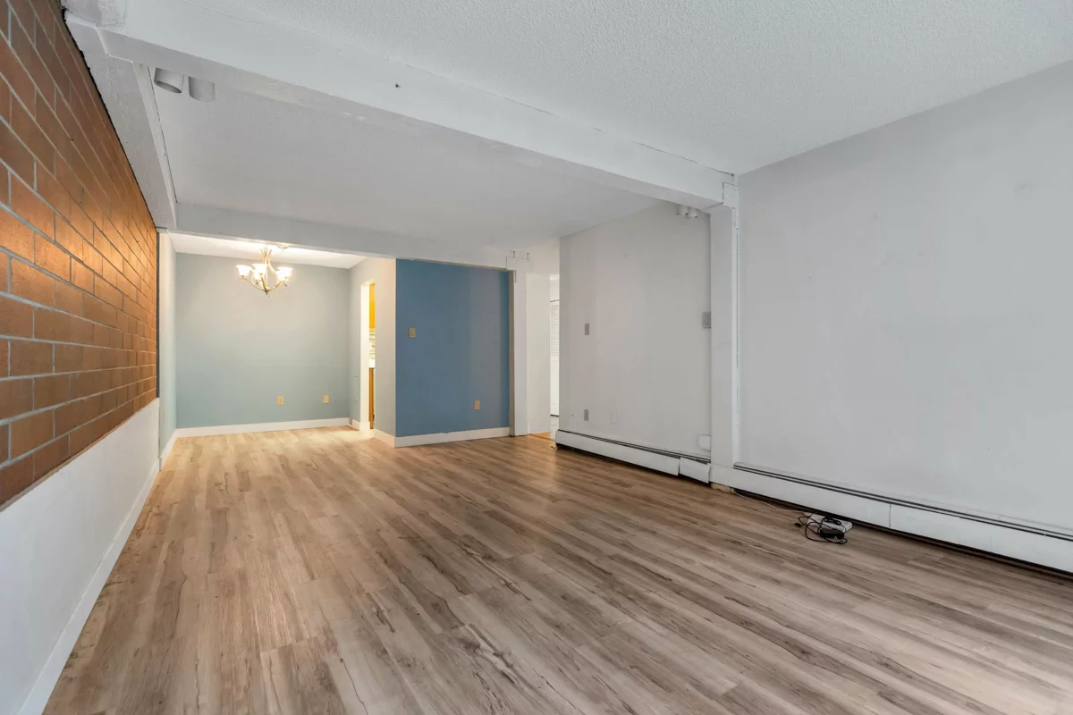 Office / Den Photo of 108 1535 Nelson Street, Vancouver, BC
