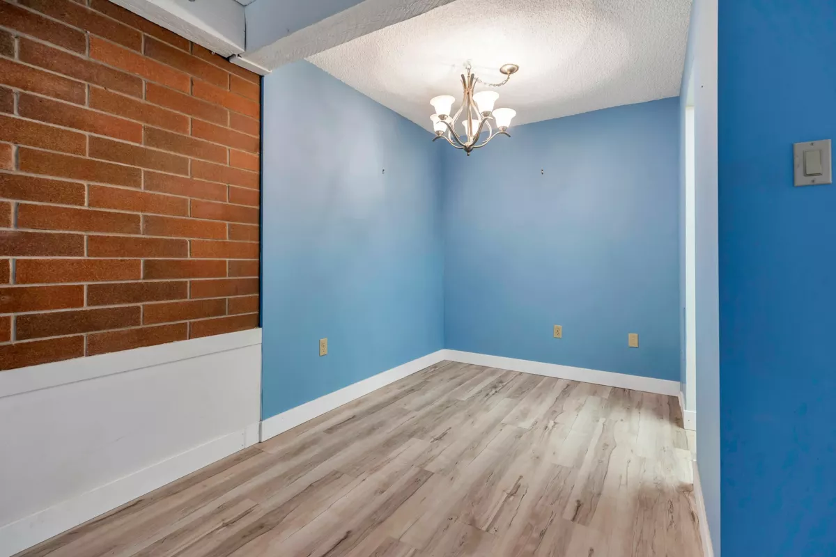 Primary Bathroom Photo of 108 1535 Nelson Street, Vancouver, BC