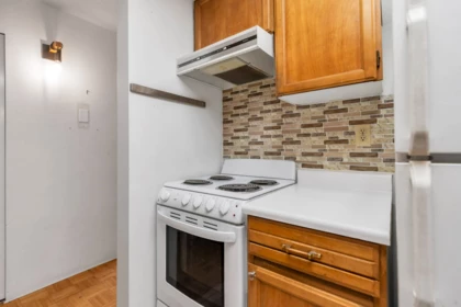 Breakfast Nook Photo of 108 1535 Nelson Street, Vancouver, BC