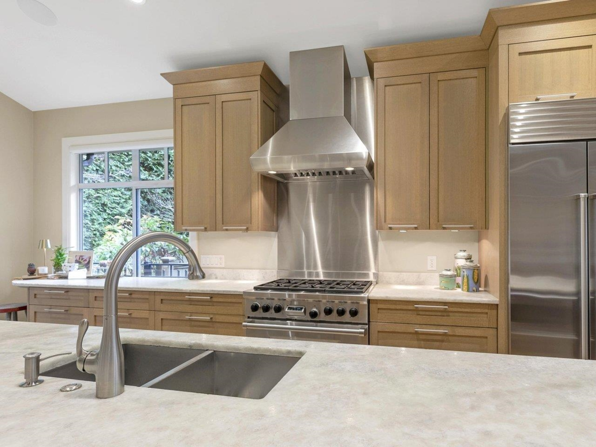 Primary Bathroom Photo of 28 5650 Hampton Place, Vancouver, BC