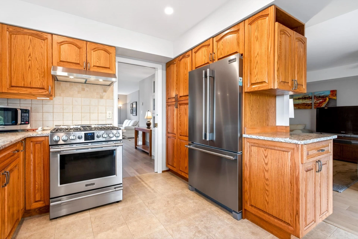 Primary Bedroom Photo of 2572 Fuchsia Place, Coquitlam, BC