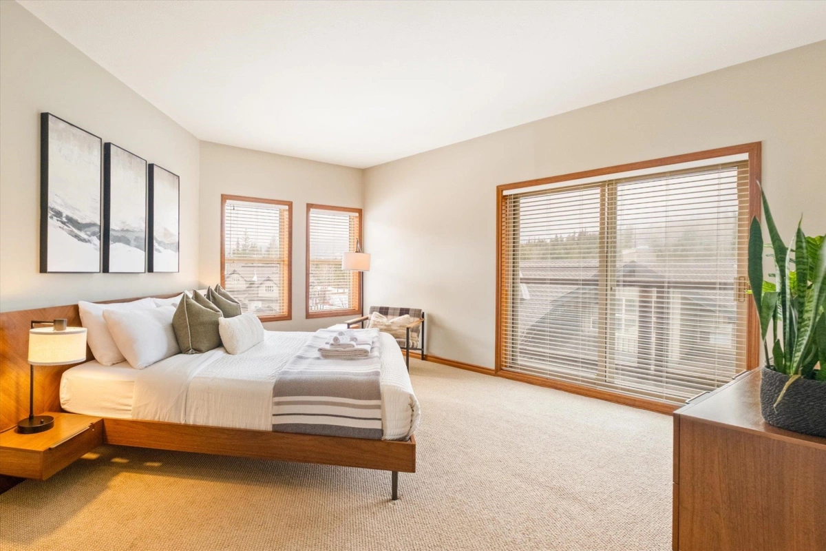 Basement Recreation Room Photo of 13 4644 Blackcomb Way, Whistler, BC