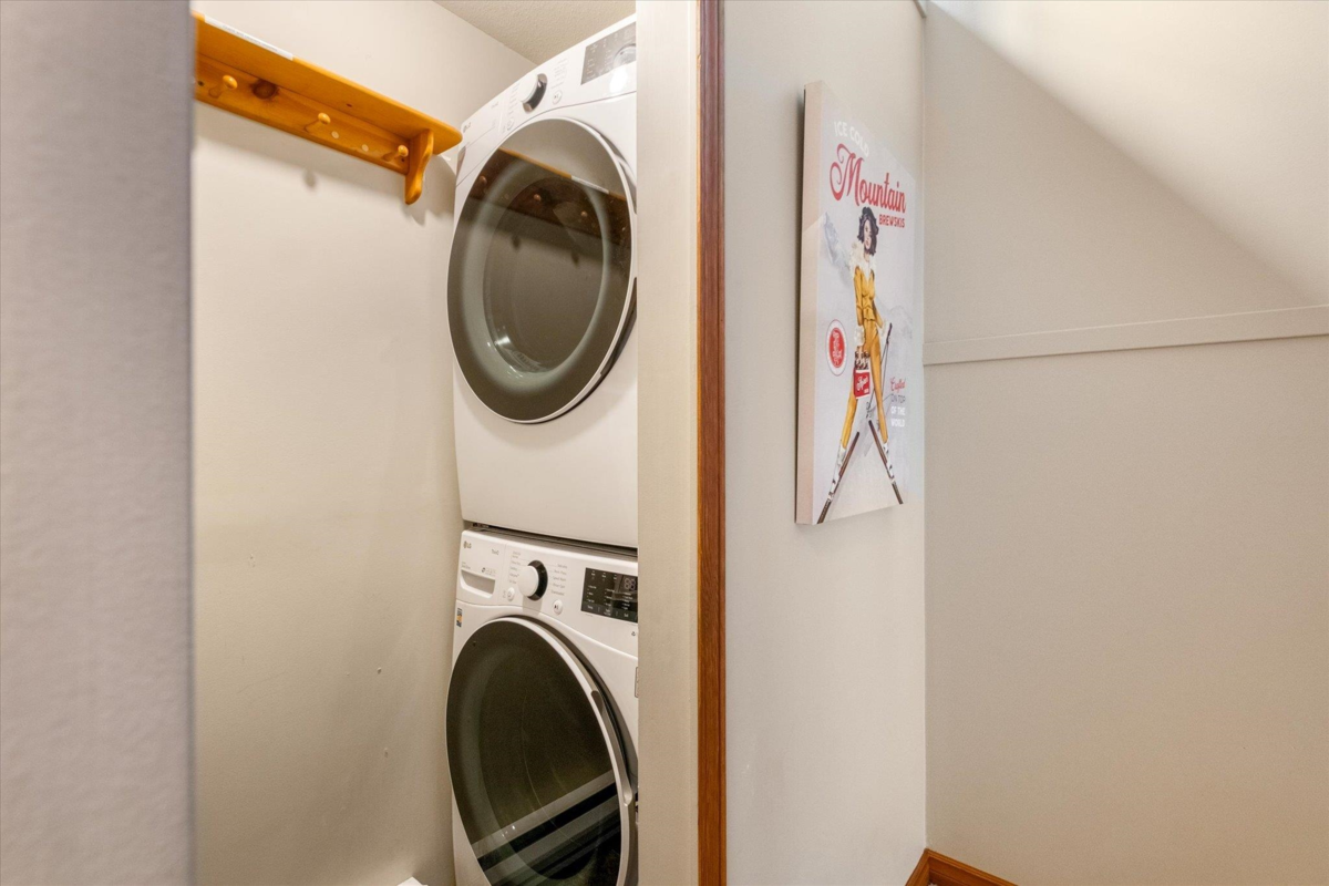 Powder Room Photo of 13 4644 Blackcomb Way, Whistler, BC