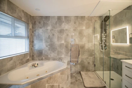 Entry Foyer Photo of 23717 110 Avenue, Maple Ridge, BC
