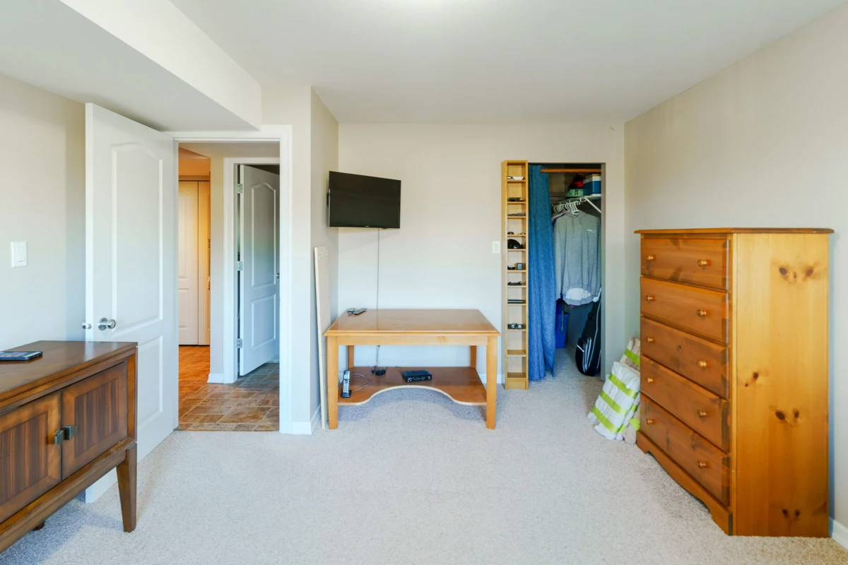 Basement Recreation Room Photo of 7875 Peytavin Place, Mission, BC