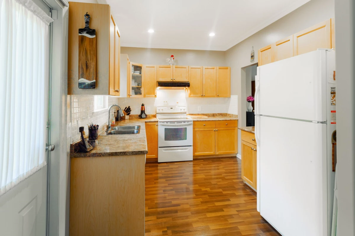 Kitchen Island Photo of 7875 Peytavin Place, Mission, BC