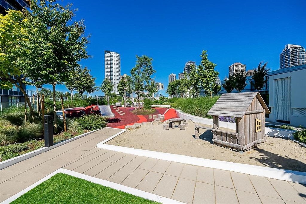 Office / Den Photo of 303 4488 Juneau Street, Burnaby, BC