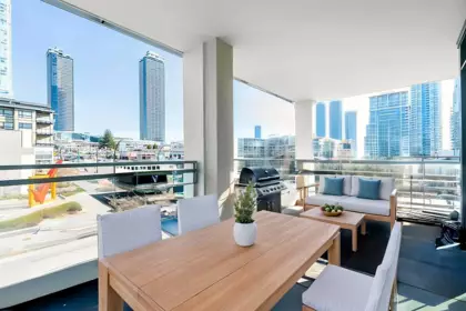 303 4488 Juneau Street, Burnaby, BC, Brentwood Park — 2 bed apartment/condo for sale