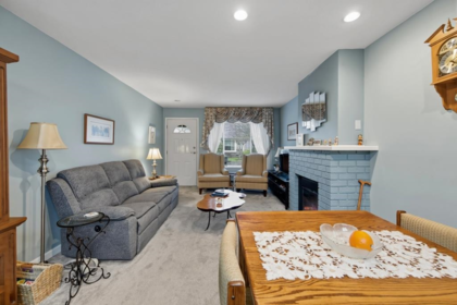 Breakfast Nook Photo of 7 18960 Advent Road, Pitt Meadows, BC