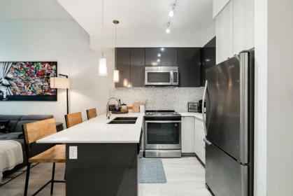 409 6468 195a Street, Surrey, BC, Surrey — Apartment/Condo for sale