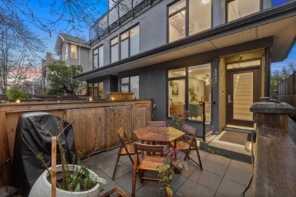 1847 Adanac Street, Vancouver, BC, Vancouver — Townhouse for sale