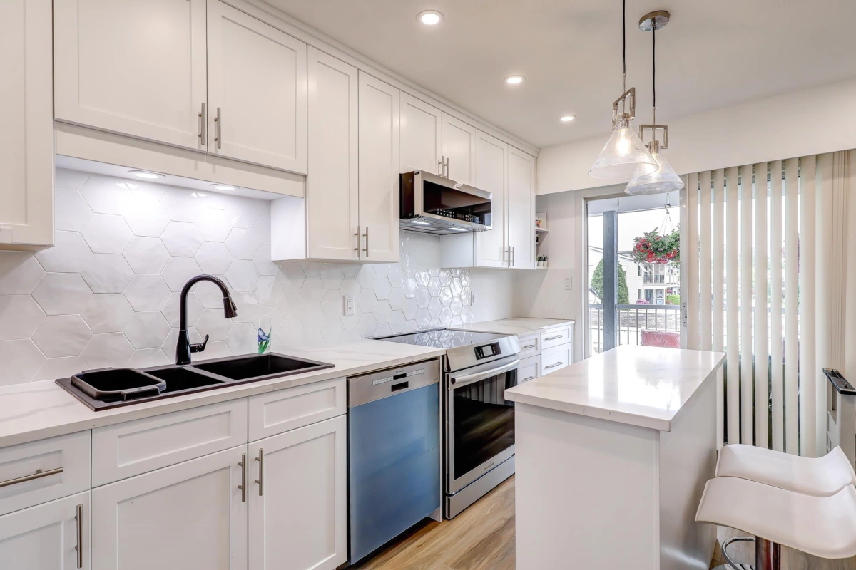 Dining Area Photo of 46 32691 Garibaldi Drive, Abbotsford, BC