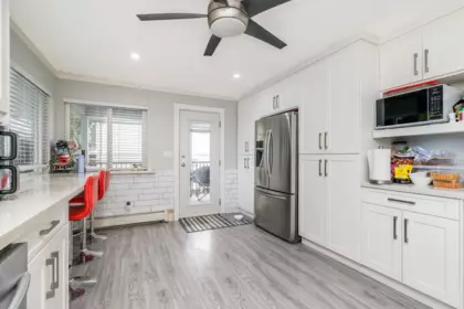 Powder Room Photo of 6652 148 Street, Surrey, BC