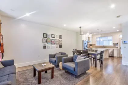 Breakfast Nook Photo of 42 7665 209 Street, Langley, BC