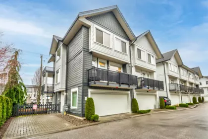 Garden / Landscaping Photo of 42 7665 209 Street, Langley, BC