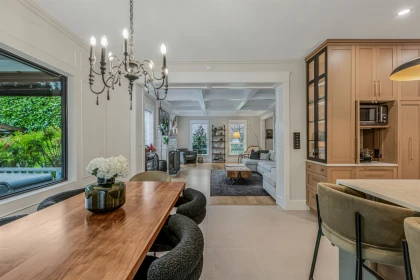 Breakfast Nook Photo of 31500 Mcfall Terrace, Mission, BC