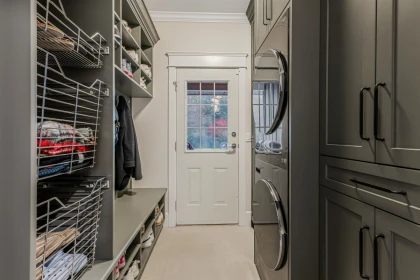 Mudroom Photo of 31500 Mcfall Terrace, Mission, BC