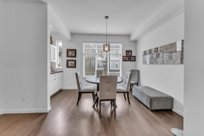 Entry Foyer Photo of 32 18681 68 Avenue, Surrey, BC