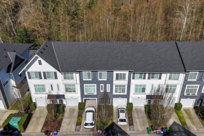 32 18681 68 Avenue, Surrey, BC, Surrey — Apartment/Condo for sale