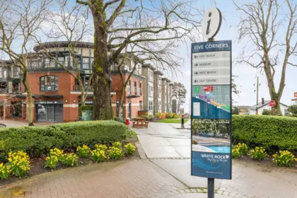 211 15210 Pacific Avenue, White Rock, BC, White Rock — Apartment/Condo for sale