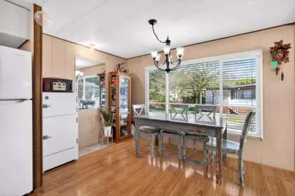 Kitchen Photo of 47 3031 200 Street, Langley, BC