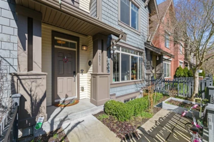 Aerial View of 16511 24a Avenue, Surrey, BC