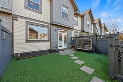 Garden / Landscaping Photo of 16511 24a Avenue, Surrey, BC