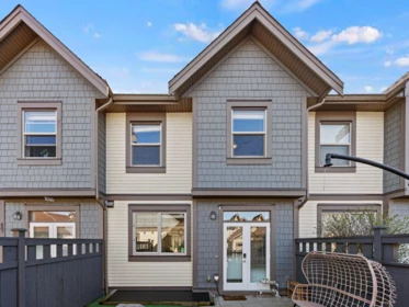 Hot Tub / Spa Photo of 16511 24a Avenue, Surrey, BC
