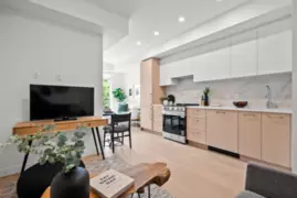 602 150 James Road, Port Moody, BC